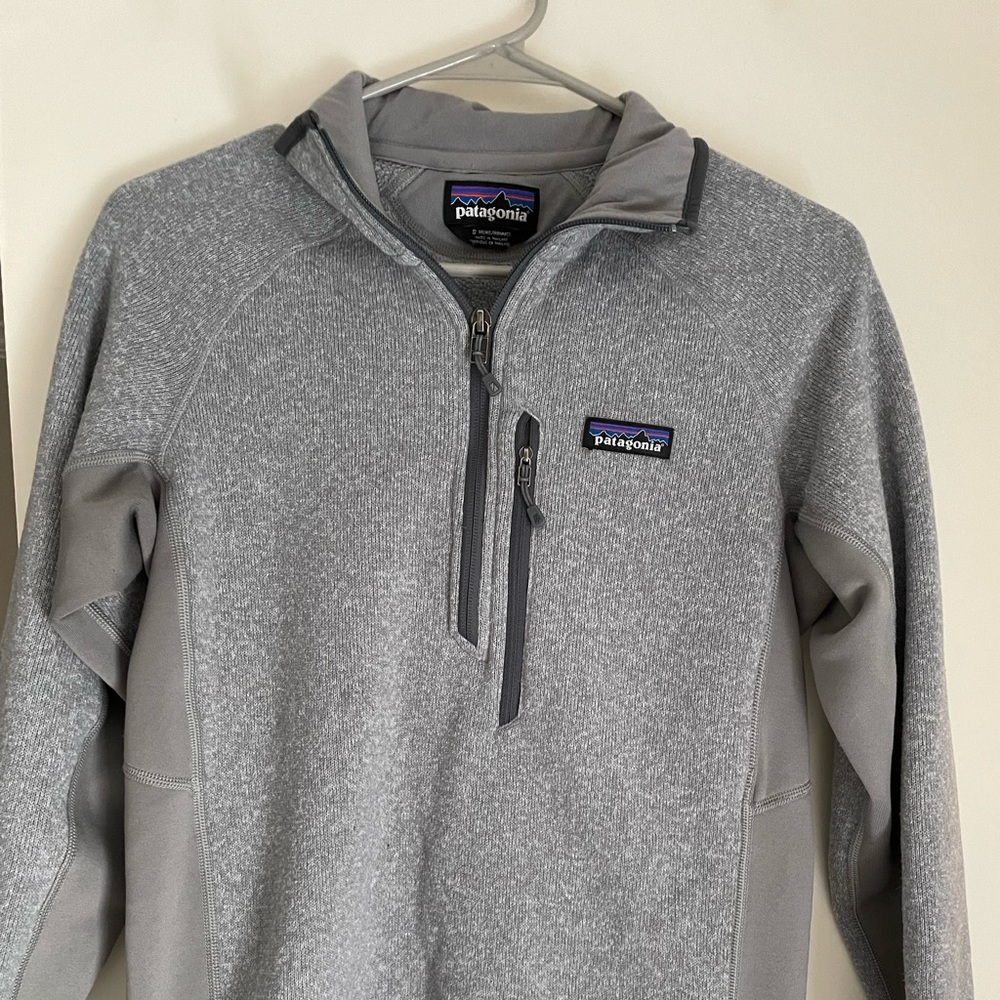 Gray Patagonia Half-zip Fleece. Size Small.